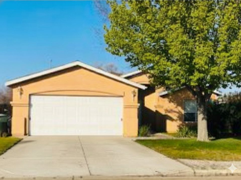 1st image of 2771 Sierra Madre Ave