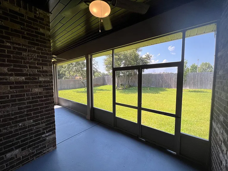5148 Sandy Shores Dr — Photo 46