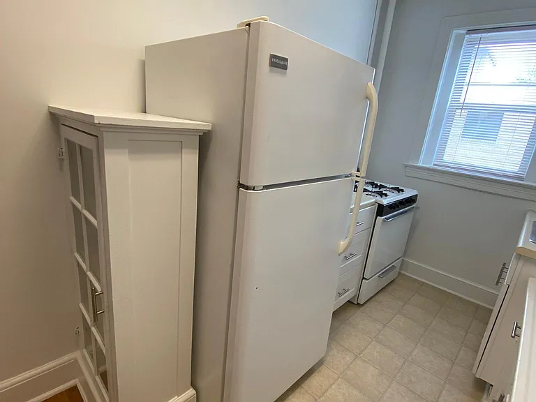 Apt 217