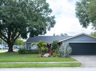 8041 Blue Finch Way, New Port Richey, FL 34653