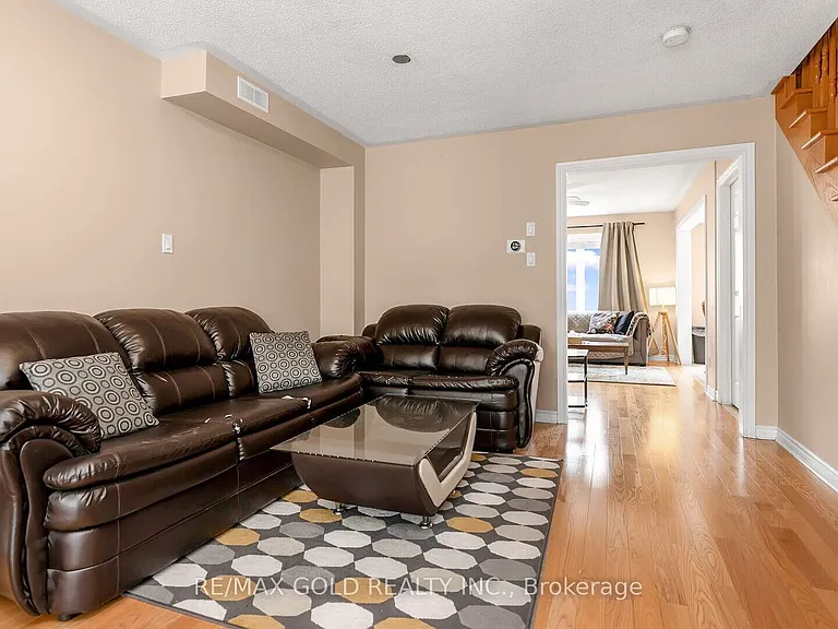 17 Echoridge Dr — Photo 15