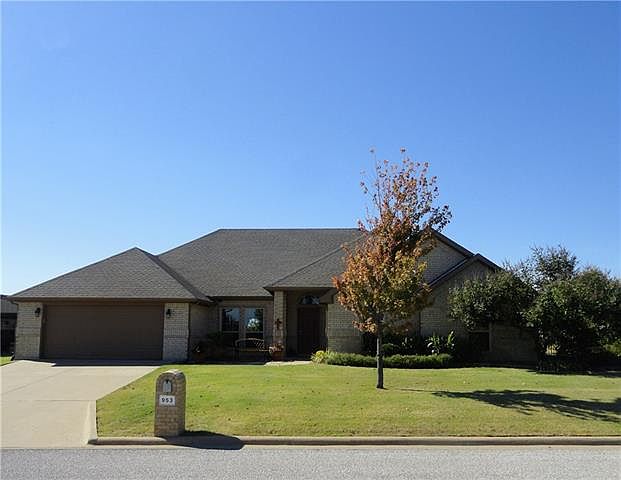 1st image of 953 Meadow Hill Dr