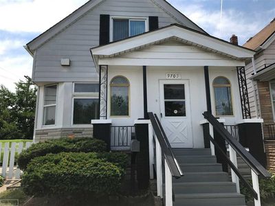 9703 Dequindre St, Hamtramck, MI, 48212