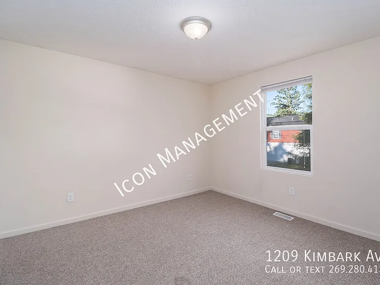 1209 Kimbark Ave — Photo 15