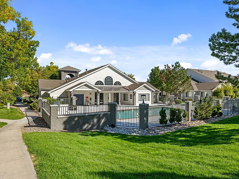 Ridgescape at Highlands Ranch — Photo 3