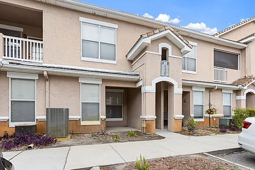 17906 Villa Creek Dr Photo 1