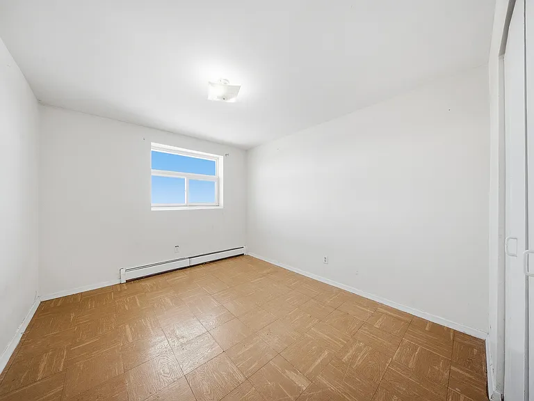 33 Dawson Rd — Photo 8
