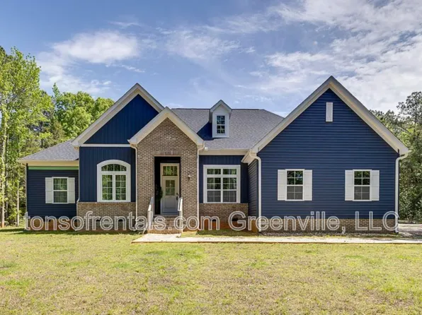 271 Rocky Ridge Rd, Enoree, SC 29335