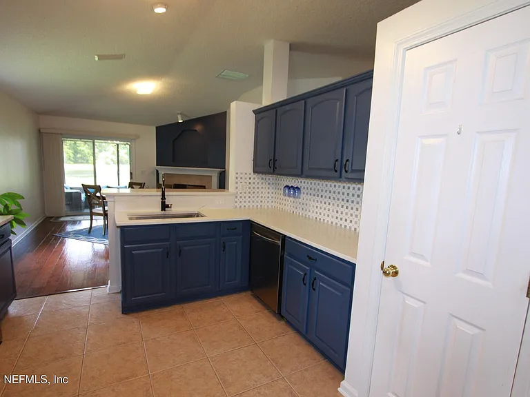 509 Candyroot Ct — Photo 8