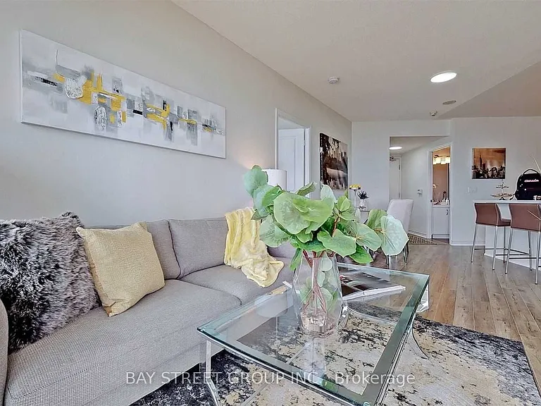 2230 Lake Shore Blvd W #2207 — Photo 10