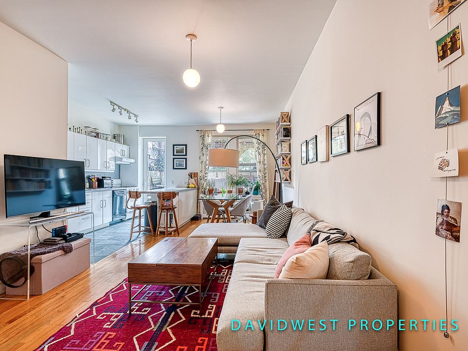 1st image of 374 12th St #1