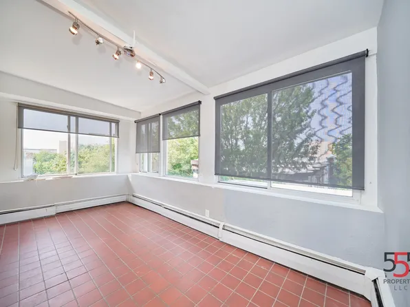 246 Brooklyn Avenue image 19 of 25