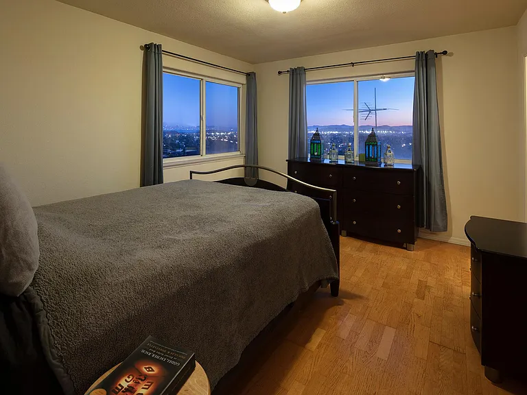 6087 Monterey Ave — Photo 8