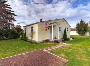 1215 Bound Brook Ave, Manville, NJ 08835