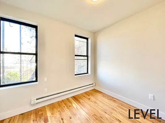Rented by Level Group | media 11