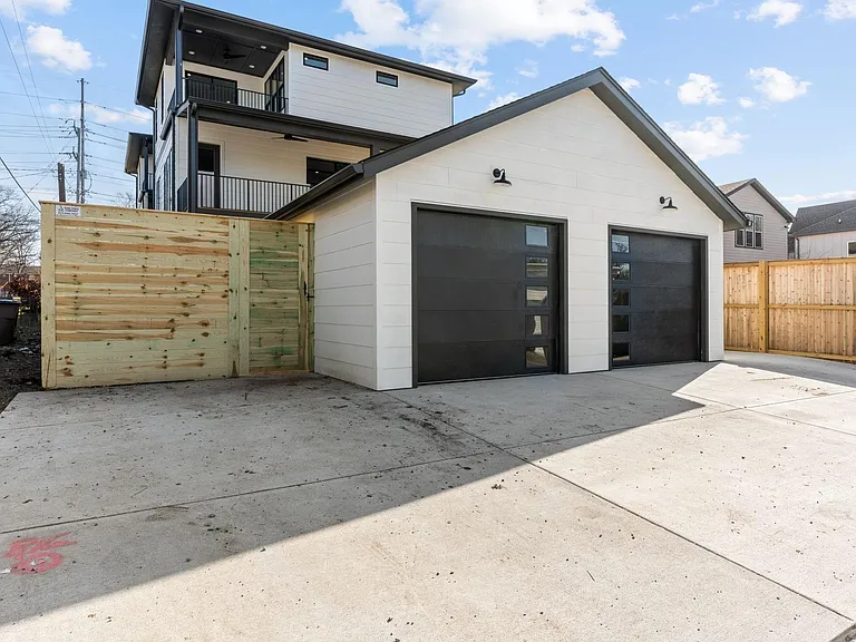 1205B 14th Ave S — Photo 55
