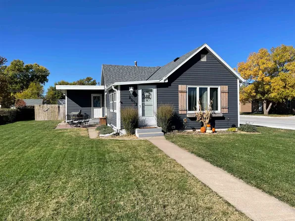 443 N Tyler St, Elm Creek, NE 68836