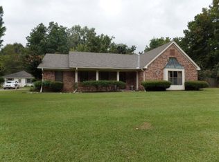 749 Culkin Rd, Vicksburg, MS 39183