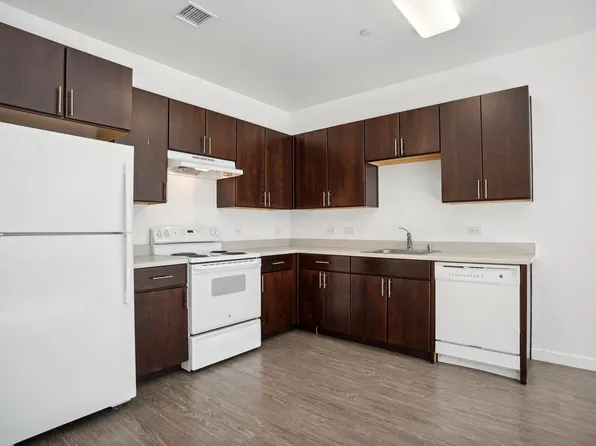 Oak Grove Apartments