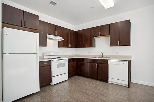 Oak Grove Apartments Photo 1