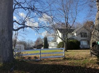 (Undisclosed Address), Rockford, IL 61102