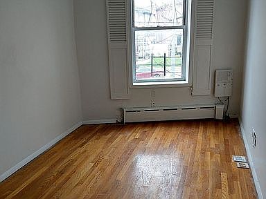 4th image of 8401 7th Ave #2
