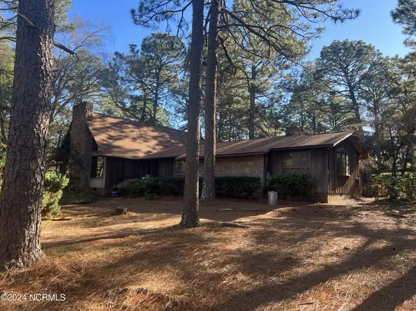 380 Ox Ridge Lane, Southern Pines, NC 28387
