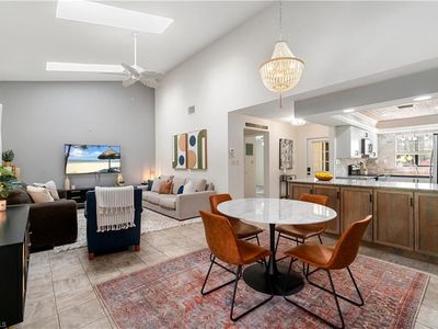 6040 Huntington Woods Dr #138-3, Naples, FL, 34112
