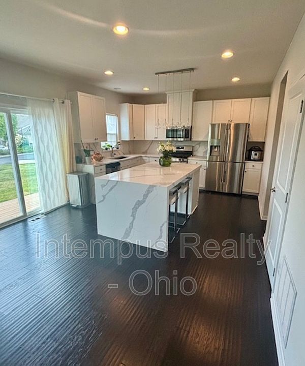 1st image of 6123 Brandon Dr