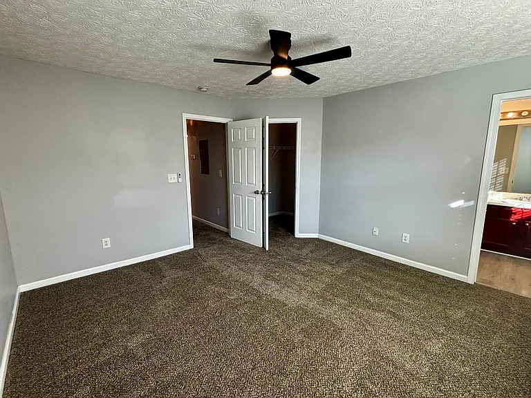 4249 High Park Ln — Photo 14