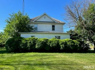 9078 W Division Rd, Fowler, IN 47944