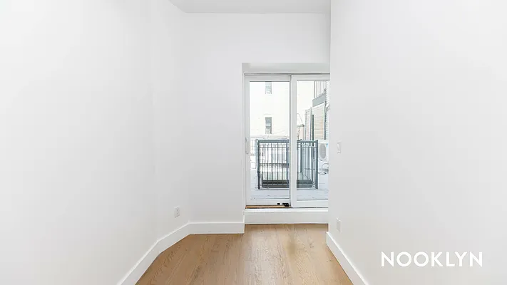 Rented by Nooklyn NYC LLC | media 35