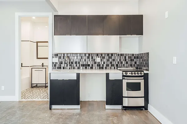 Rented by Nooklyn NYC LLC | media 45