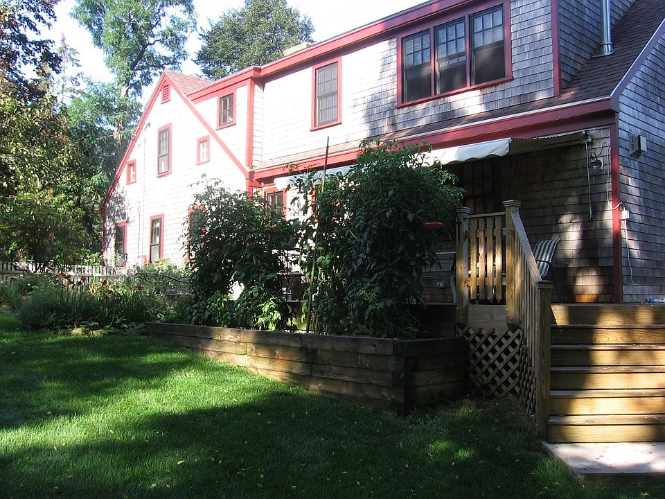 view of 2005 addition from backyard