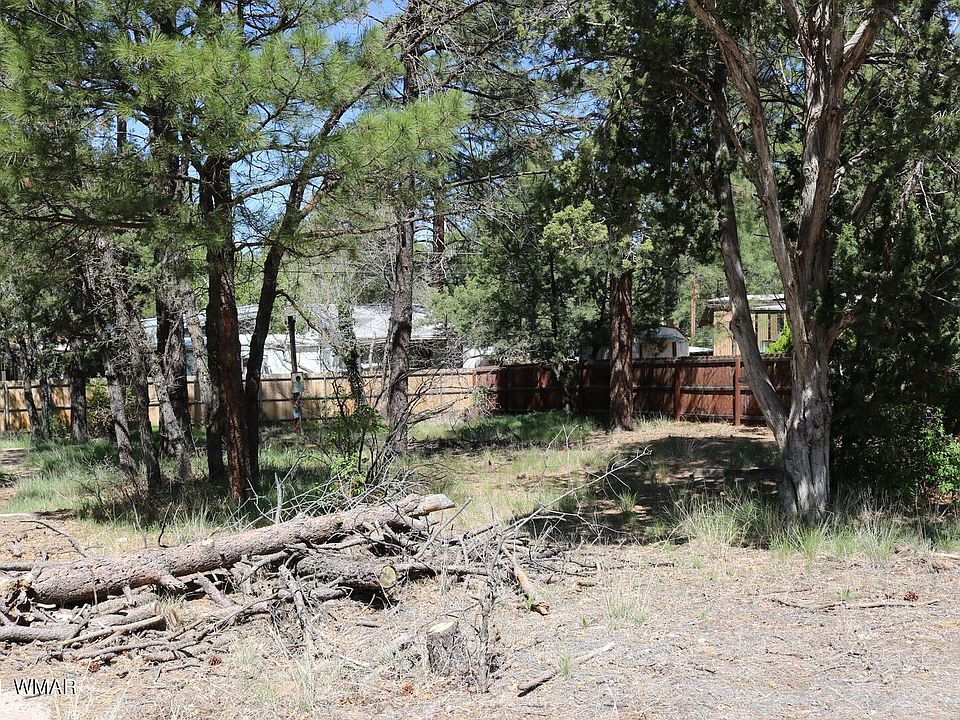 1st image of 930 N 43rd Dr