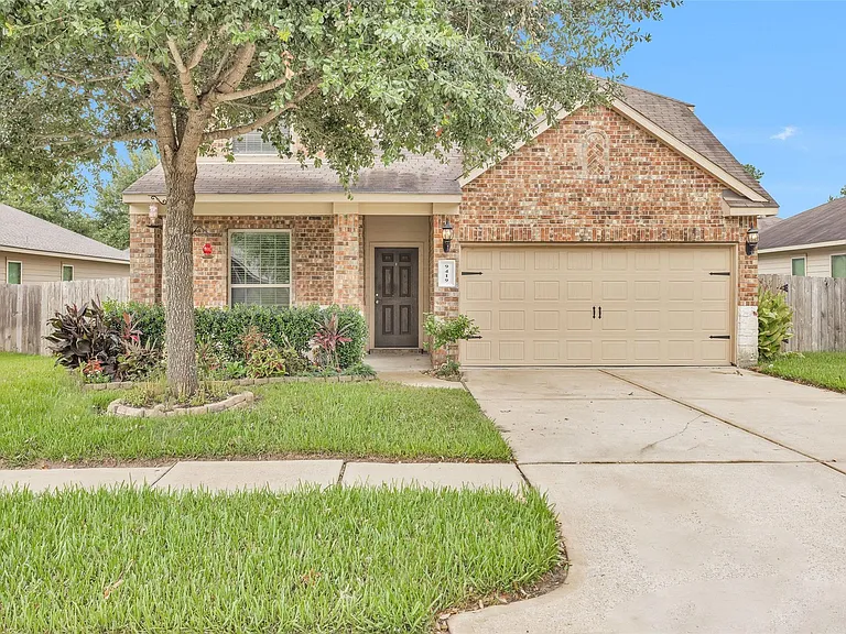 9419 Elliotts Ct — Photo 1
