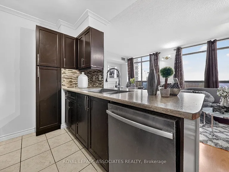710 Humberwood Blvd #606A — Photo 16