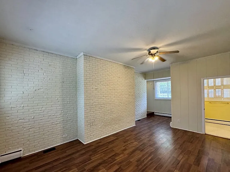 508 Loblolly Ln — Photo 7