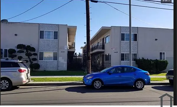 3 bed, 990 sqft, $3,400 — Photo 4