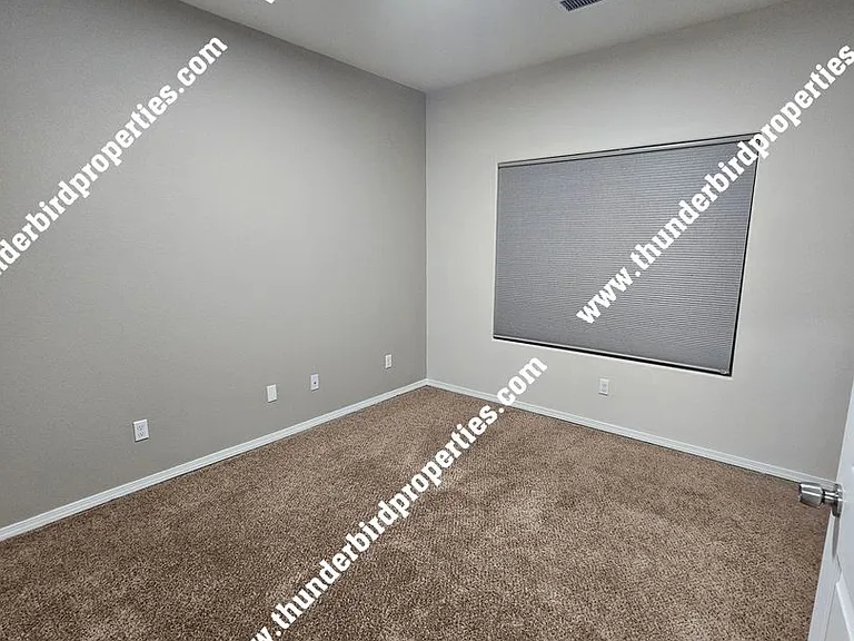 4322 4th St NW — Photo 7