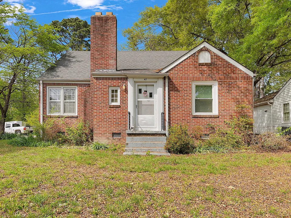 47 Brentwood Dr