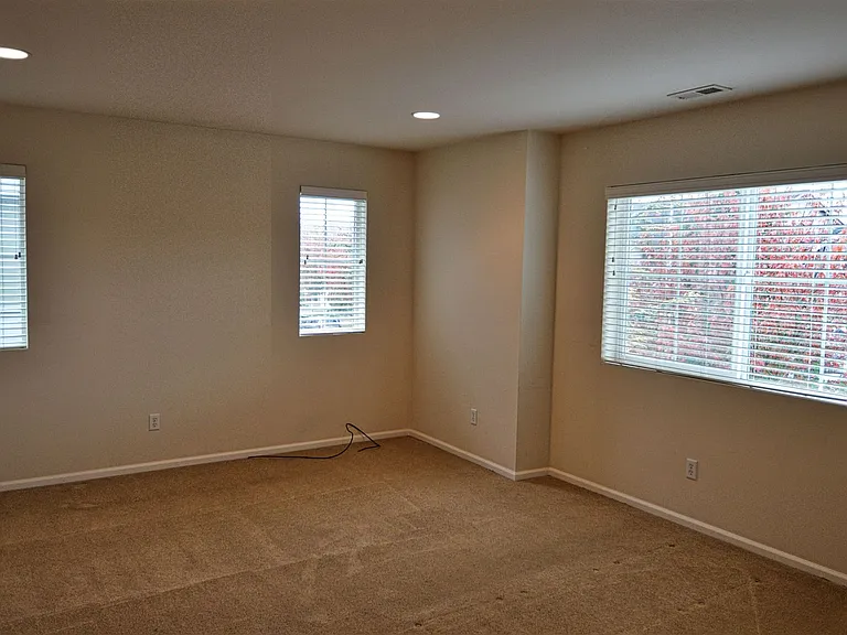 6253 40th St E — Photo 7