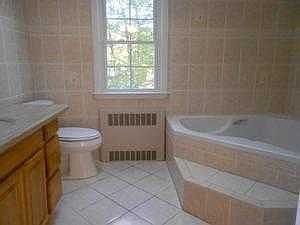 SECOND FLOOR BATHROOM