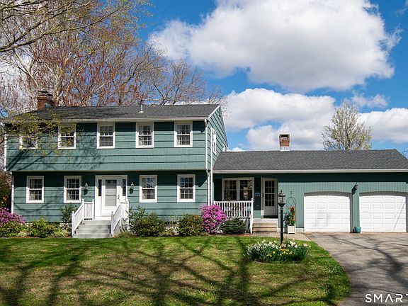 2nd image of 3 Deerfield Road