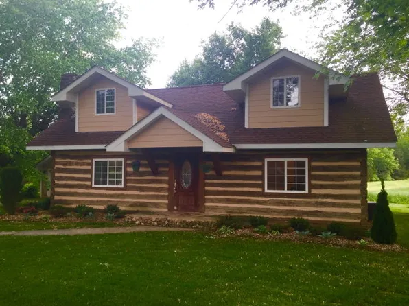 669 Hilham Hwy, Livingston, TN 38570