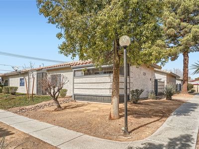 275 N Lamb Blvd UNIT E, Las Vegas, NV, 89110