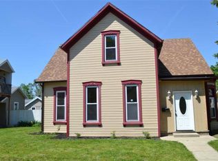 330-332 Lincoln Ave, Troy, OH 45373