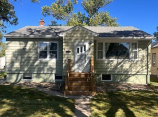 823 2nd Ave NE, Aberdeen City, SD 57401