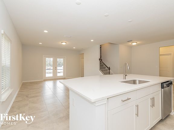 3rd image of 2846 Copperwood Ave