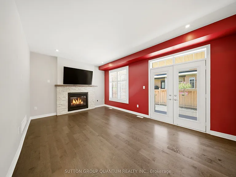 3196 Ernest Appelbe Blvd — Photo 13